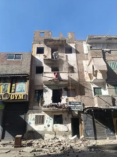 إزالة الخطوره الداهمه من عقار بشارع أم السلطان غرب الإسكندرية 2 - جريدة الجمهورية 13 1 - جريدة الجمهورية