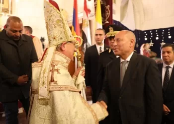 بالنيابة عن رئيس الوزراء محافظ القاهره يشهد إحتفالات الطائفة الأسقفية وبطريركية الأرمن الكاثوليك بأعياد الميلاد 