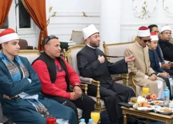 «الأزهري» يشاهد «دولة التلاوة» مع نجومها بمقر المجلس الأعلى للشئون الإسلامية