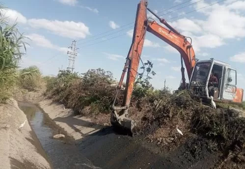 21 8 - جريدة الجمهورية