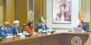 رئيس الوزراء : خطط طموحة لزيادة إنتاج الذهب من منجم السكرى