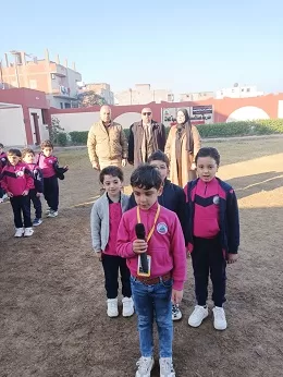 تكريم أوائل الطلاب بمدرسة صلاح سالم الرسمية للغات بمنية النصر 3 - جريدة الجمهورية 4 12 - جريدة الجمهورية