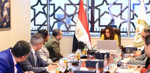 د. منال عوض: نستهدف استثمارات بالمحميات تحقق التوازن بين الربحية والحفاظ علي الثروات الطبيعية 4 - جريدة الجمهورية 4 23 - جريدة الجمهورية