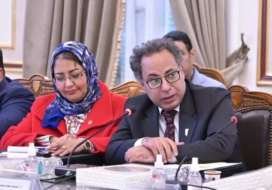 جامعة القاهرة تطلق 4 برامج ماجستير مع جامعة بكين.. وتدشين «هوية بصرية» لمحافظة الجيزة 4 - جريدة الجمهورية 4 60 - جريدة الجمهورية