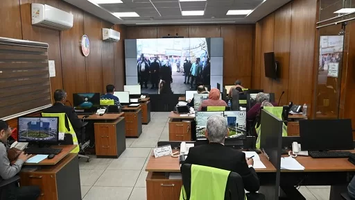 محافظ البحيرة تتابع من غرفة التحكم والسيطرة سير العملية في يومها الأول 2 - جريدة الجمهورية 42 - جريدة الجمهورية