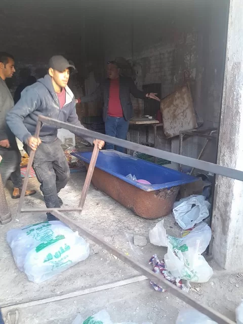 حي الوراق يضبط ثلاثة مخازن لتصنيع ألبان ولحوم وزيوت فاسدة 4 - جريدة الجمهورية 46 2 - جريدة الجمهورية