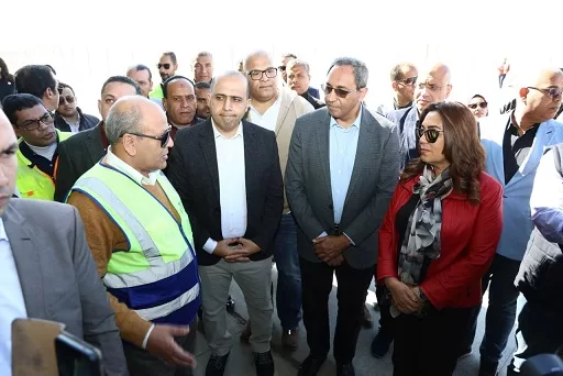 بتكلفة ٤٠٠ مليون جنيه: البيئة و قنا يتفقدان مشروع مصنع المعالجة الميكانيكية والبيولوجية والمدفن الصحي المصاحب لها للمخلفات الصلبة بقوص 6 - جريدة الجمهورية 57 - جريدة الجمهورية