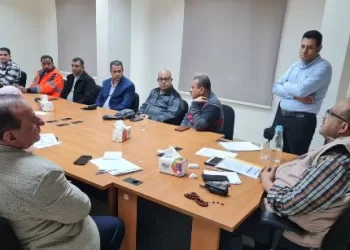 «مياه سوهاج» تقنّن أوضاع العاملين الحاصلين على مؤهلات أعلى أثناء الخدمة 2 - جريدة الجمهورية «مياه سوهاج» تقنّن أوضاع العاملين الحاصلين على مؤهلات أعلى أثناء الخدمة