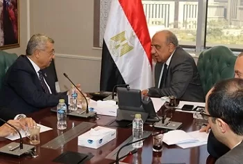 وزير الكهرباء يبحث وأعضاء لجنة الطاقة بالشيوخ جهود الوزارة فى استقرار التغذية والارتقاء بالخدمات 2 - جريدة الجمهورية وزير الكهرباء يبحث وأعضاء لجنة الطاقة بالشيوخ جهود الوزارة فى استقرار التغذية والارتقاء بالخدمات