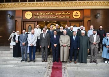 محافظ مطروح يفتتح معرض «أنامل أزهرية تجسد الهوية» 4 - جريدة الجمهورية محافظ مطروح يفتتح معرض «أنامل أزهرية تجسد الهوية»