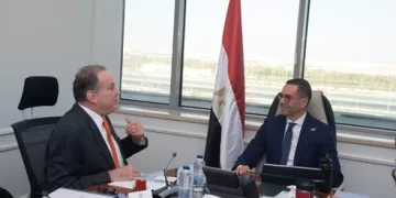 وزير الاستثمار يبحث خطط «بلومبرج جرين» لإنشاء محطة لسلاسل التبريد بشرق بورسعيد