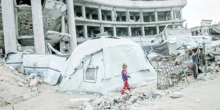 بيراميدز ينتظر الفائز من فلامنجو وكروز أزول فى كأس القارات