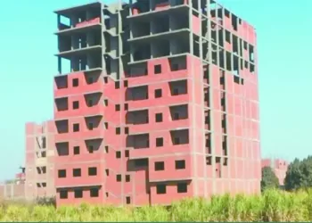 .. وبيراميدز بـ «الصف الثانى» يتحدى «البنك»