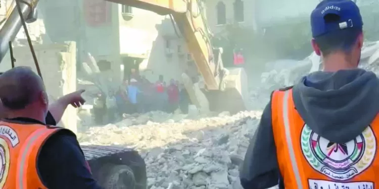 خروقات الاحتلال تستهدف المناطق الآمنة.. وتوقف عمل البلديات لنقص الوقود 1 - جريدة الجمهورية .. وبيراميدز بـ «الصف الثانى» يتحدى «البنك»