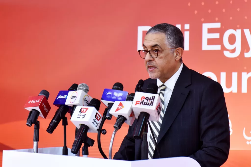 مشروع صناعي جديد لـ«الأدوات المكتبية» بـ«العاشر من رمضان» باستثمارات 200 مليون دولار 2 - جريدة الجمهورية IMG 20251210 WA0012 - جريدة الجمهورية