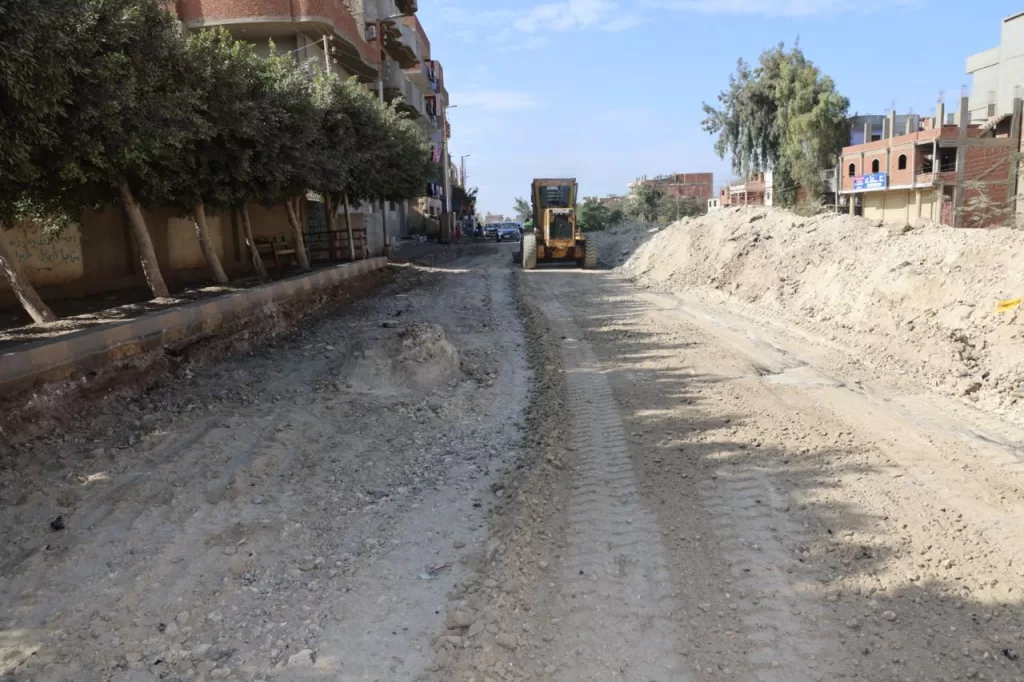 محافظ المنوفية في أشمون: جولة تفقدية لطريق شما-منوف واستثمارات 111 مليون جنيه لتطوير الخدمات 3 - جريدة الجمهورية IMG 20251210 WA0135 - جريدة الجمهورية