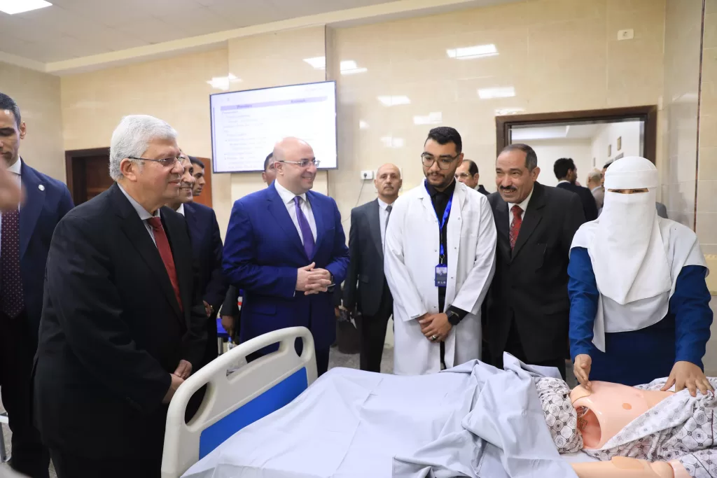 بحضور محافظ بني سويف: وزير التعليم العالي يؤكد أهمية دور المعاهد في دعم خطة التنمية الشاملة بالمحافظة 8 - جريدة الجمهورية IMG 20251215 WA0392 - جريدة الجمهورية