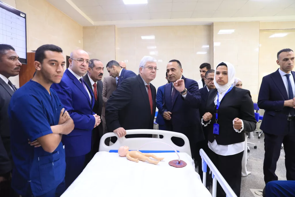 بحضور محافظ بني سويف: وزير التعليم العالي يؤكد أهمية دور المعاهد في دعم خطة التنمية الشاملة بالمحافظة 12 - جريدة الجمهورية IMG 20251215 WA0394 - جريدة الجمهورية