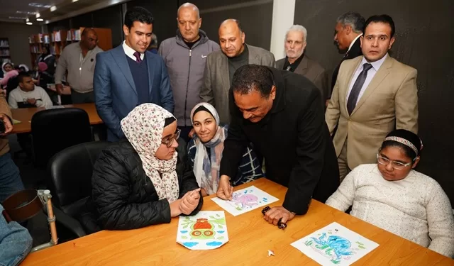 محافظ مطروح يفتتح ورشة رسم لاطفال ذوى الهمم 1 - جريدة الجمهورية محافظ مطروح يفتتح ورشة رسم لاطفال ذوى الهمم