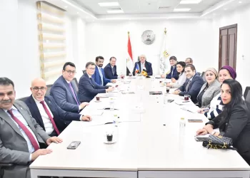 وزير التعليم العالي والسفير الفرنسي يناقشان مستجدات مشروع حرم الجامعة الفرنسية في مصر