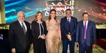 اختتام النسخة الرابعة من «ملتقى التميز والمبدعين العرب» بتكريم شخصيات فنية وسياسية