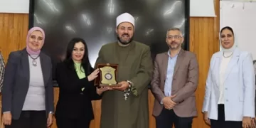 تجديد الخطاب الديني ورفع الوعي لدى الشباب بكلية طب الأسنان بـ الإسكندرية
