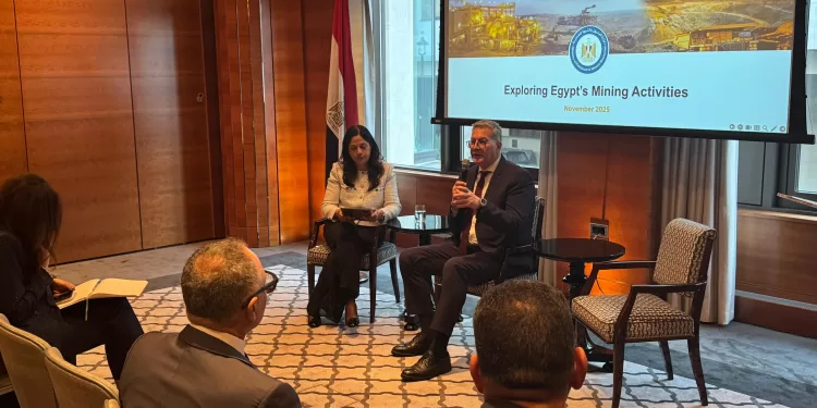 وزير البترول يترأس بعثة الأعمال المصرية في لندن للترويج لحوافز الاستثمار في قطاع التعدين