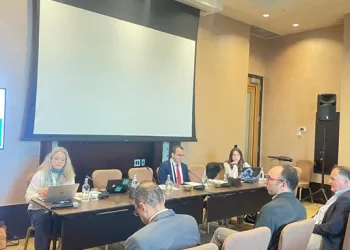 بتوجيه من د. منال عوض: دول المتوسط تبدأ اليوم الثاني لمؤتمر COP24 بمناقشة آليات الحوكمة والامتثال 2 - جريدة الجمهورية بتوجيه من د. منال عوض: دول المتوسط تبدأ اليوم الثاني لمؤتمر COP24 بمناقشة آليات الحوكمة والامتثال