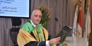 «حقوق عين شمس» تمنح الباحث فؤاد منير درجة الدكتوراه بـ«امتياز»