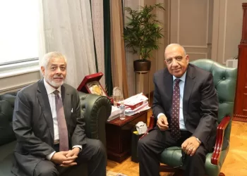 مصر تعزز شبكتها الكهربائية: متابعة مستجدات إضافة 1000 ميجاوات من الطاقة الشمسية استعدادًا لفصل الصيف