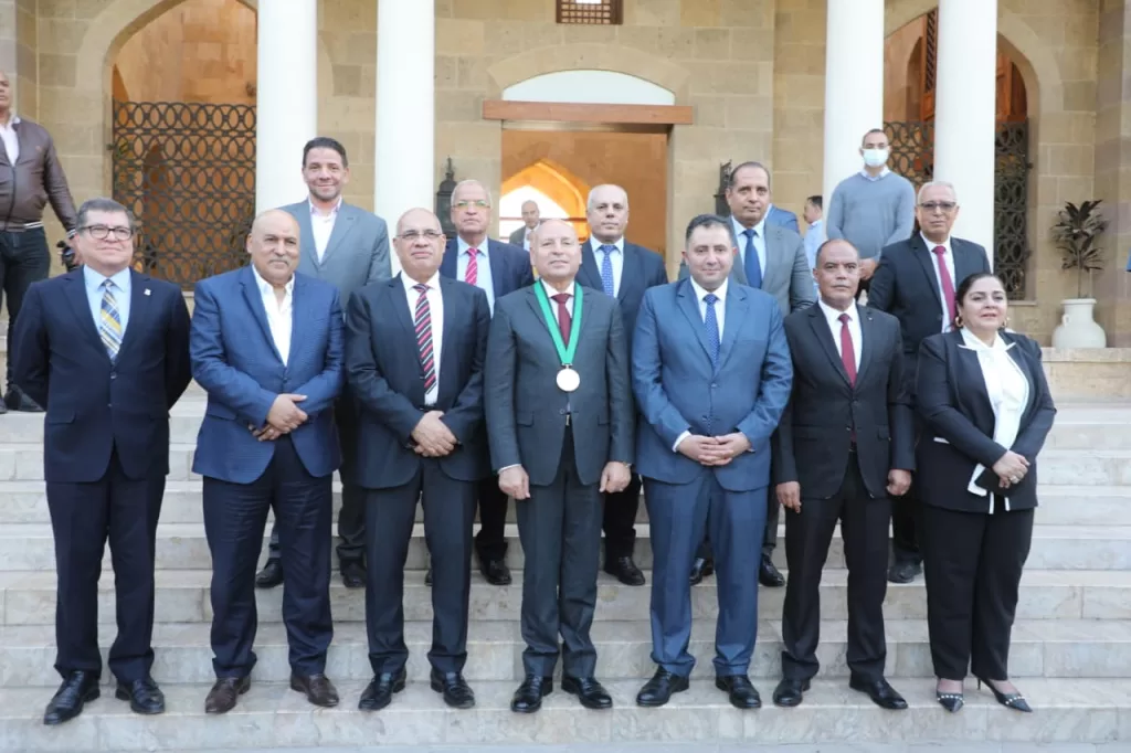 وزيرة التنمية المحلية والمحافظون يحتفلون بفوز محافظ القاهرة بجائزة التميز الحكومي العربي 7 - جريدة الجمهورية WhatsApp Image 2025 12 04 at 5.09.12 PM 1 - جريدة الجمهورية