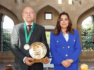 وزيرة التنمية المحلية والمحافظون يحتفلون بفوز محافظ القاهرة بجائزة التميز الحكومي العربي 3 - جريدة الجمهورية وزيرة التنمية المحلية والمحافظون يحتفلون بفوز محافظ القاهرة بجائزة التميز الحكومي العربي