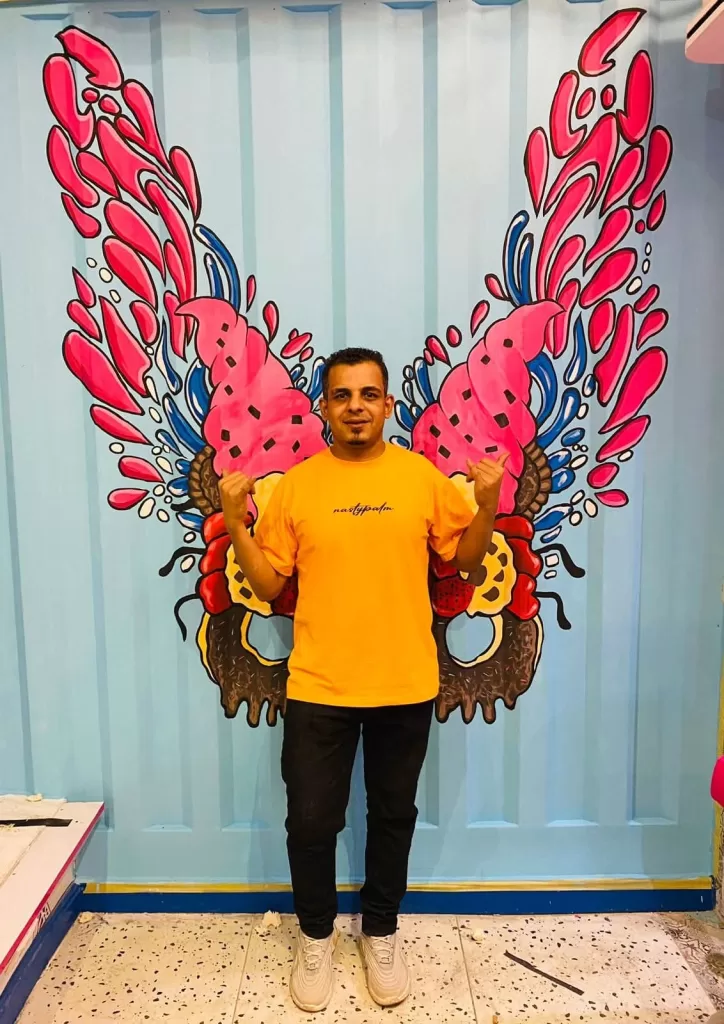 «فيها حاجة حلوة»: ريشة «حسين» تحول لوحات الشوارع إلى سعادة وفن 3 - جريدة الجمهورية WhatsApp Image 2025 12 05 at 8.02.06 PM - جريدة الجمهورية