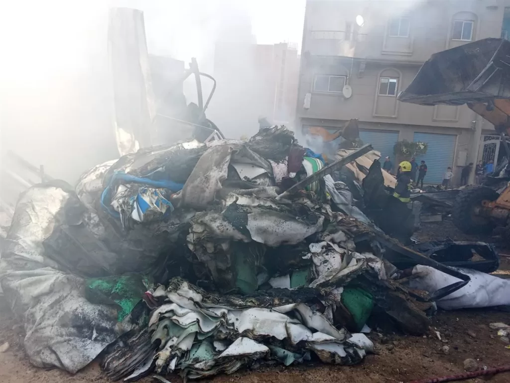 حريق هائل يلتهم كافة محتويات مخزن «موكيت» بكرداسة 2 - جريدة الجمهورية WhatsApp Image 2025 12 07 at 13.38.11 261fe5fb - جريدة الجمهورية