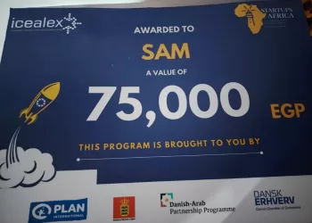 رئيس جامعة دمنهور يهنئ طلاب «الحاسبات» لفوزهم بدعم 75 ألف جنيهًا لمشروع تخرج.. ويؤكد: «خطوة جديدة في مسيرة الابتكار»