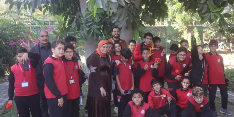 توعية بيئية عملية: جولة ميدانية لطلاب المدرسة اليابانية في مشتل جهاز العاشر من رمضان 1 - جريدة الجمهورية توعية بيئية عملية: جولة ميدانية لطلاب المدرسة اليابانية في مشتل جهاز العاشر من رمضان