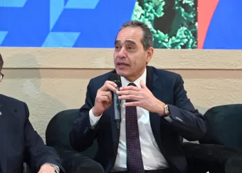 على هامش “فود أفريكا”.. خالد أبو المكارم: قطاع الكيماويات يستهدف 9.5 مليار دولار صادرات في 2025