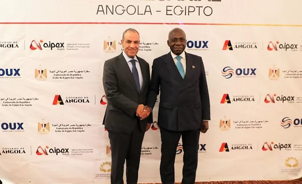 مصر وأنجولا تبحثان توسيع التعاون في الطاقة والبنية التحتية خلال منتدى الأعمال