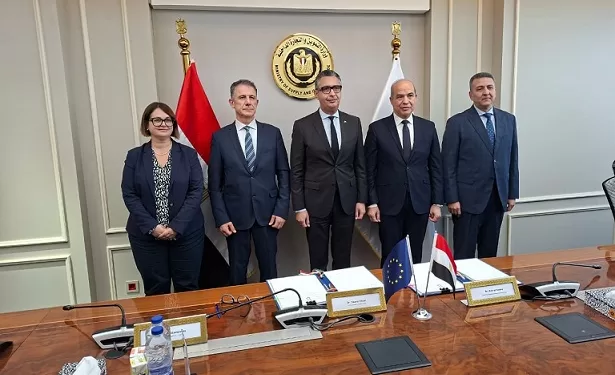 منحة أوروبية بقيمة 12 مليون يورو لتطوير صوامع القمح في مصر