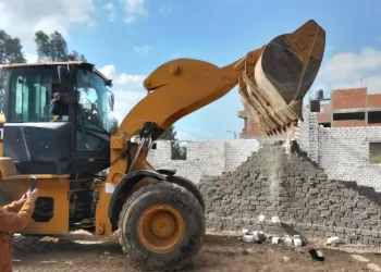 حملات مكثفة بالدقهلية تزيل 6 مخالفات بناء خارج الحيز العمراني بالمنصورة