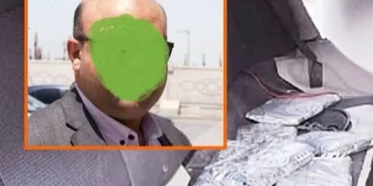 سائق المحافظ يستغل وقت الفراغ في تجارة «الكيف القاتل».. سقط مع طالب جامعي بصفقة عقاقير مخدرة بـ 3 ملايين جنيه 1 - جريدة الجمهورية سائق المحافظ يستغل وقت الفراغ في تجارة «الكيف القاتل».. سقط مع طالب جامعي بصفقة عقاقير مخدرة بـ 3 ملايين جنيه