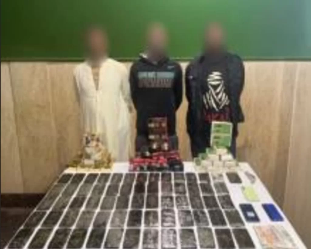 «الداخلية»: مصرع عنصر إجرامي شديد الخطورة بالفيوم.. وإسقاط بؤر للمخدرات والسلاح بـ99 مليون جنيه 19 - جريدة الجمهورية WhatsApp Image 2025 12 12 at 5.39.00 PM - جريدة الجمهورية