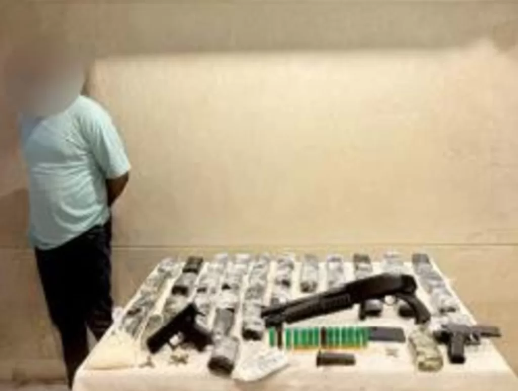 «الداخلية»: مصرع عنصر إجرامي شديد الخطورة بالفيوم.. وإسقاط بؤر للمخدرات والسلاح بـ99 مليون جنيه 3 - جريدة الجمهورية WhatsApp Image 2025 12 12 at 5.39.04 PM - جريدة الجمهورية