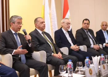 تبسيط الإجراءات الجمركية وتحفيز الاستثمار.. آليات ميسرة لخفض زمن وتكاليف الإفراج الجمركى 1 - جريدة الجمهورية تبسيط الإجراءات الجمركية وتحفيز الاستثمار.. آليات ميسرة لخفض زمن وتكاليف الإفراج الجمركى