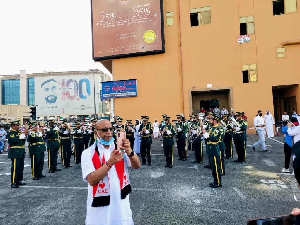 «في دبي.. كانت لنا أيام»: كتاب أدبي يحكي عن الهوية والتراث الإماراتي بين الماضي والحاضر 8 - جريدة الجمهورية WhatsApp Image 2025 12 14 at 4.18.51 PM 1 - جريدة الجمهورية