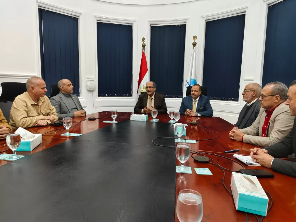 رئيس نقابة المرافق: صرف «مكافأة نهاية الخدمة» للعاملين بالمياه والصرف الصحي بعد انعقاد الجمعية العمومية 5 - جريدة الجمهورية WhatsApp Image 2025 12 14 at 8.24.02 PM - جريدة الجمهورية