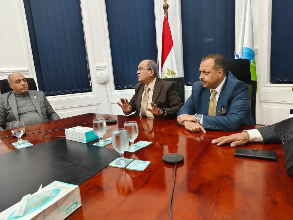 رئيس نقابة المرافق: صرف «مكافأة نهاية الخدمة» للعاملين بالمياه والصرف الصحي بعد انعقاد الجمعية العمومية 4 - جريدة الجمهورية WhatsApp Image 2025 12 14 at 8.24.02 PM 2 - جريدة الجمهورية