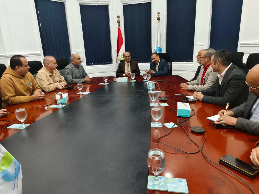 رئيس نقابة المرافق: صرف «مكافأة نهاية الخدمة» للعاملين بالمياه والصرف الصحي بعد انعقاد الجمعية العمومية 6 - جريدة الجمهورية WhatsApp Image 2025 12 14 at 8.24.03 PM 1 - جريدة الجمهورية