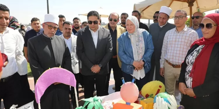 انطلاق مبادرة «عيون أطفالنا مستقبلنا» لفحص تلاميذ المدارس ببني سويف 1 - جريدة الجمهورية انطلاق مبادرة «عيون أطفالنا مستقبلنا» لفحص تلاميذ المدارس ببني سويف