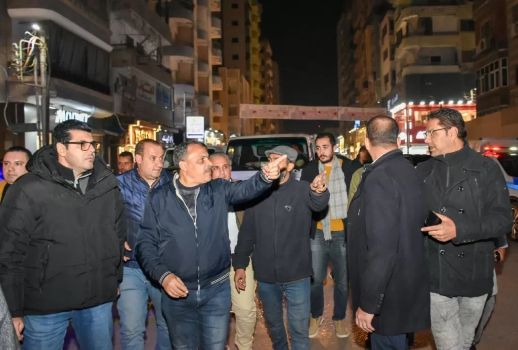 محافظ الشرقية يقود حملة مكبرة لرفع الإشغالات والتعديات بمدينة الزقازيق 3 - جريدة الجمهورية WhatsApp Image 2025 12 16 at 9.04.56 PM1 - جريدة الجمهورية